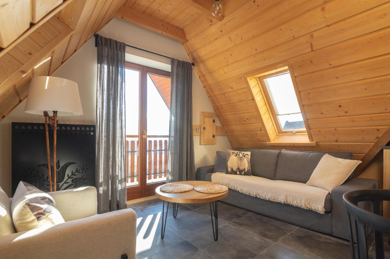 Apartamenty Domino - コシチェリスコ エクステリア 写真