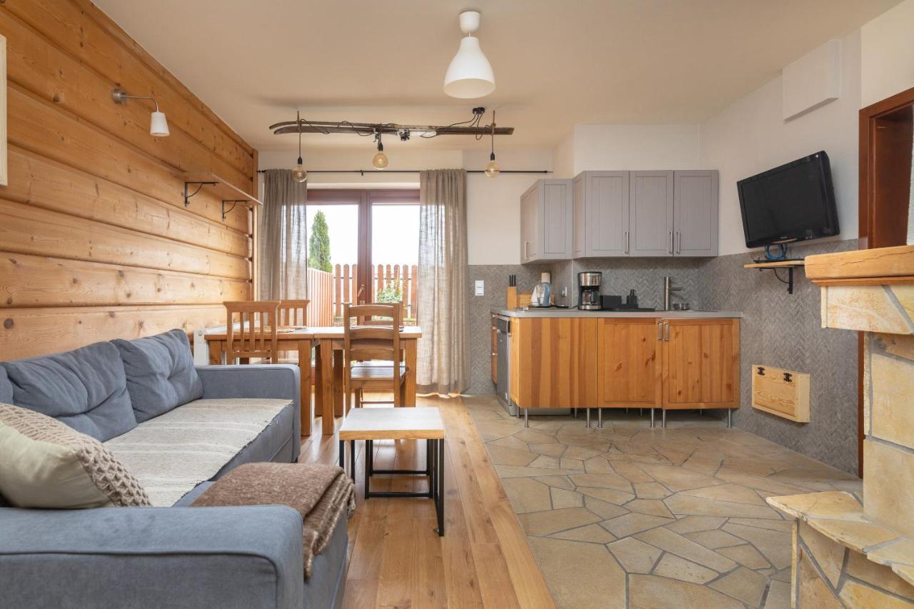 Apartamenty Domino - コシチェリスコ エクステリア 写真