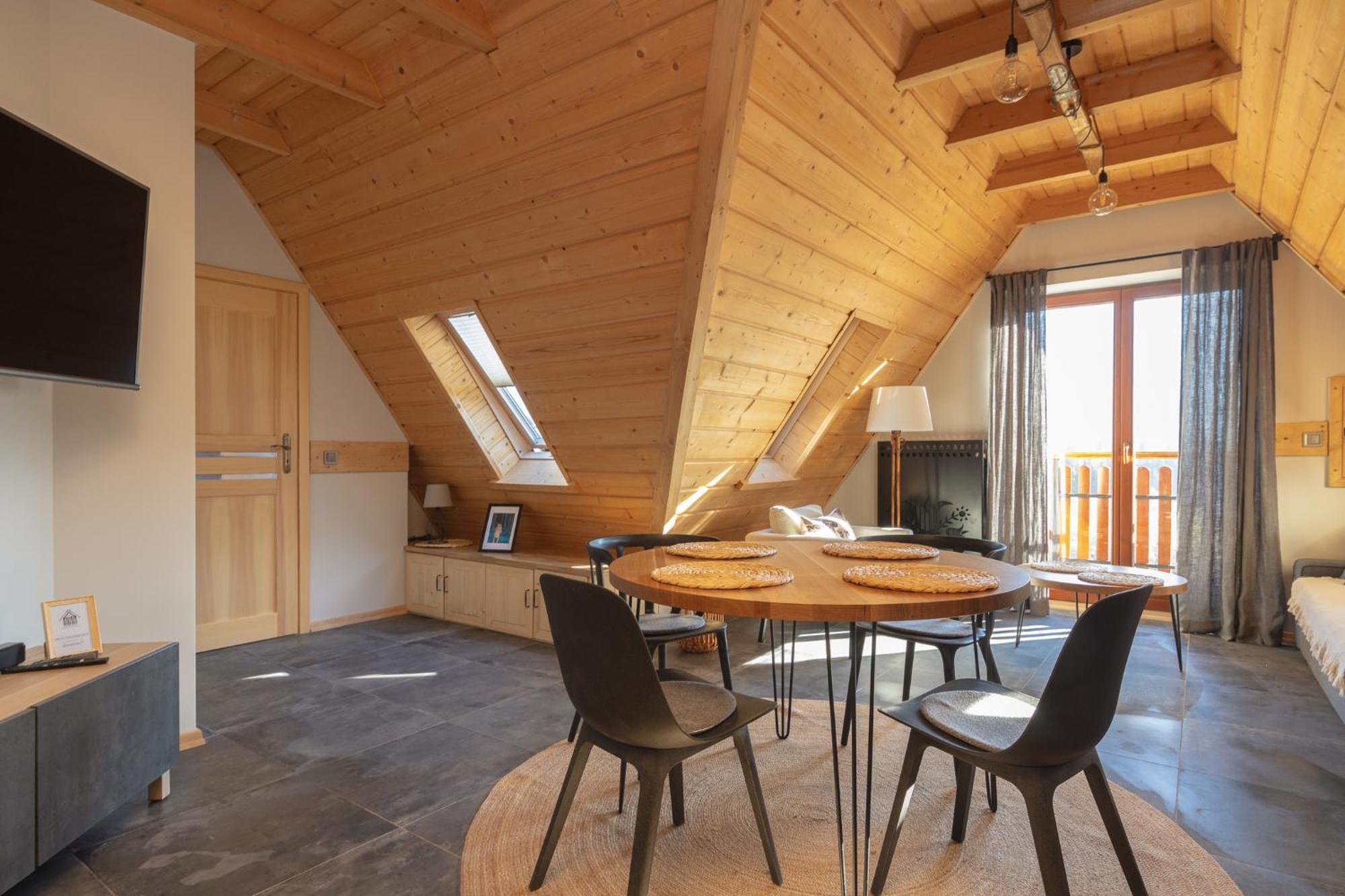Apartamenty Domino - コシチェリスコ 部屋 写真